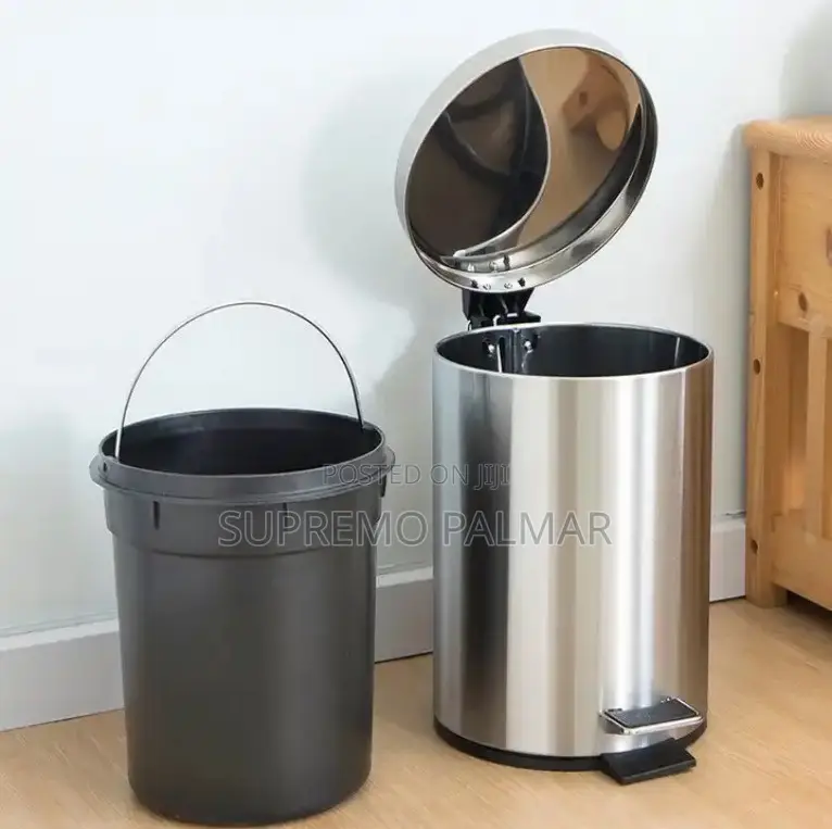 Compact Hands-Free Pedal Can With Inner Bucket -8Litre Stainless Steel