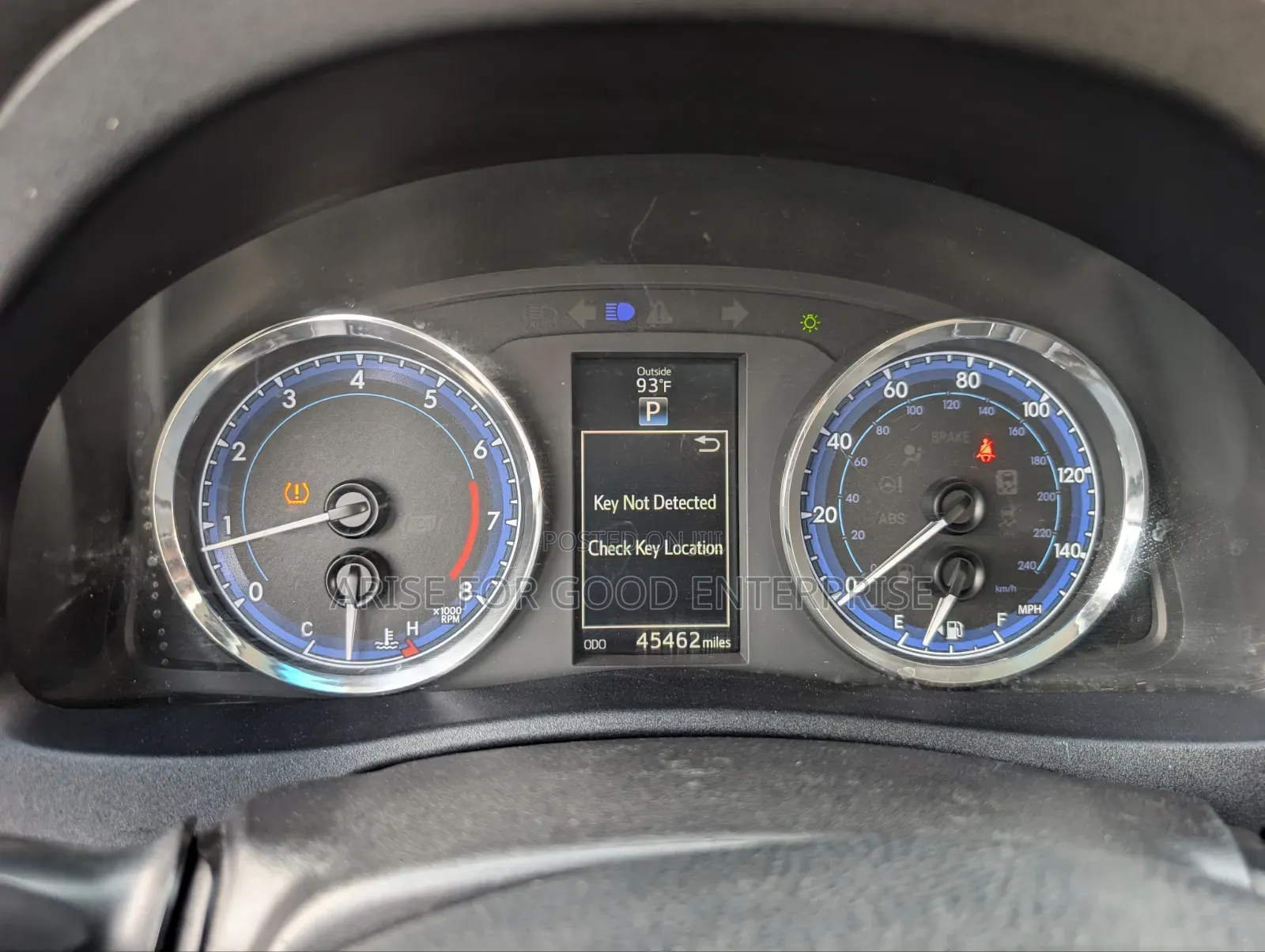Toyota Corolla SE (1.8L 4cyl 2A) 2018 Gray