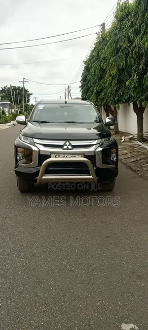 Mitsubishi L200 2020 Black