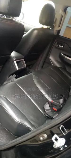 Mitsubishi L200 2020 Black