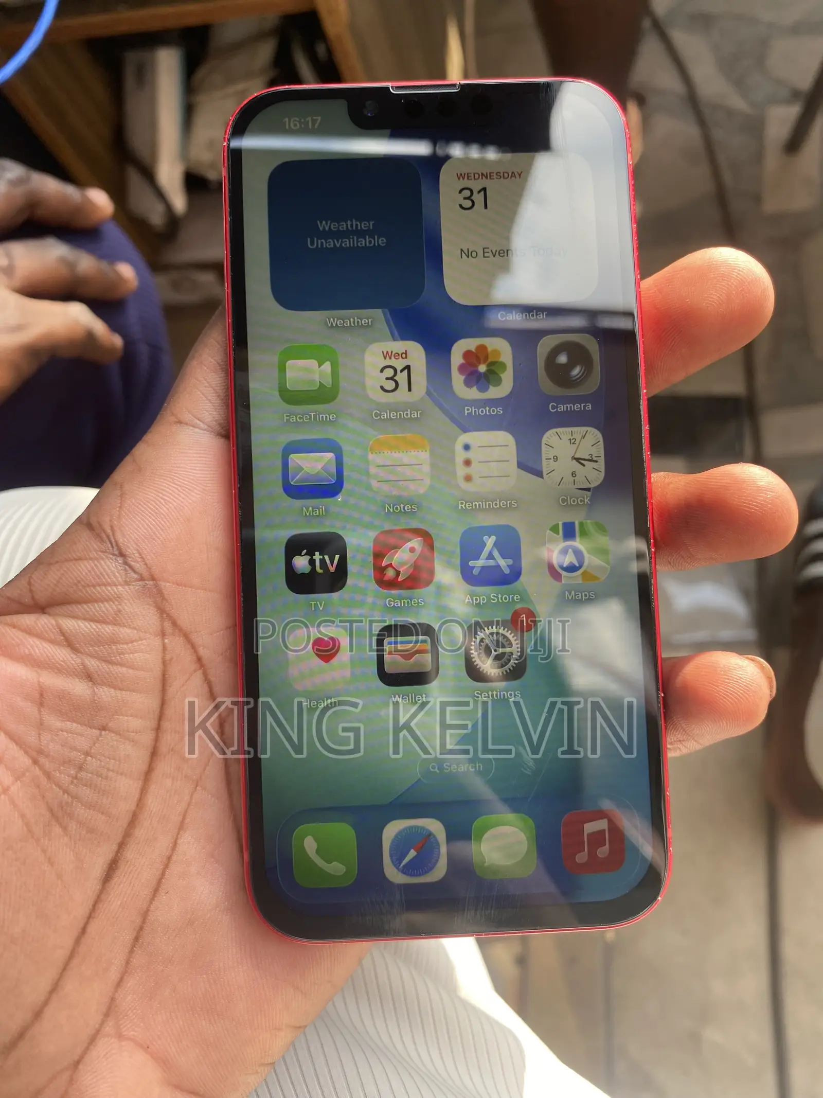 Apple iPhone 13 128 GB Red