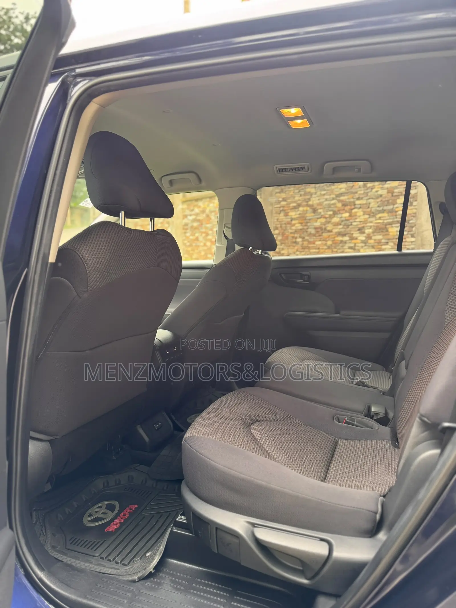 Toyota Highlander LE AWD 2023 Blue