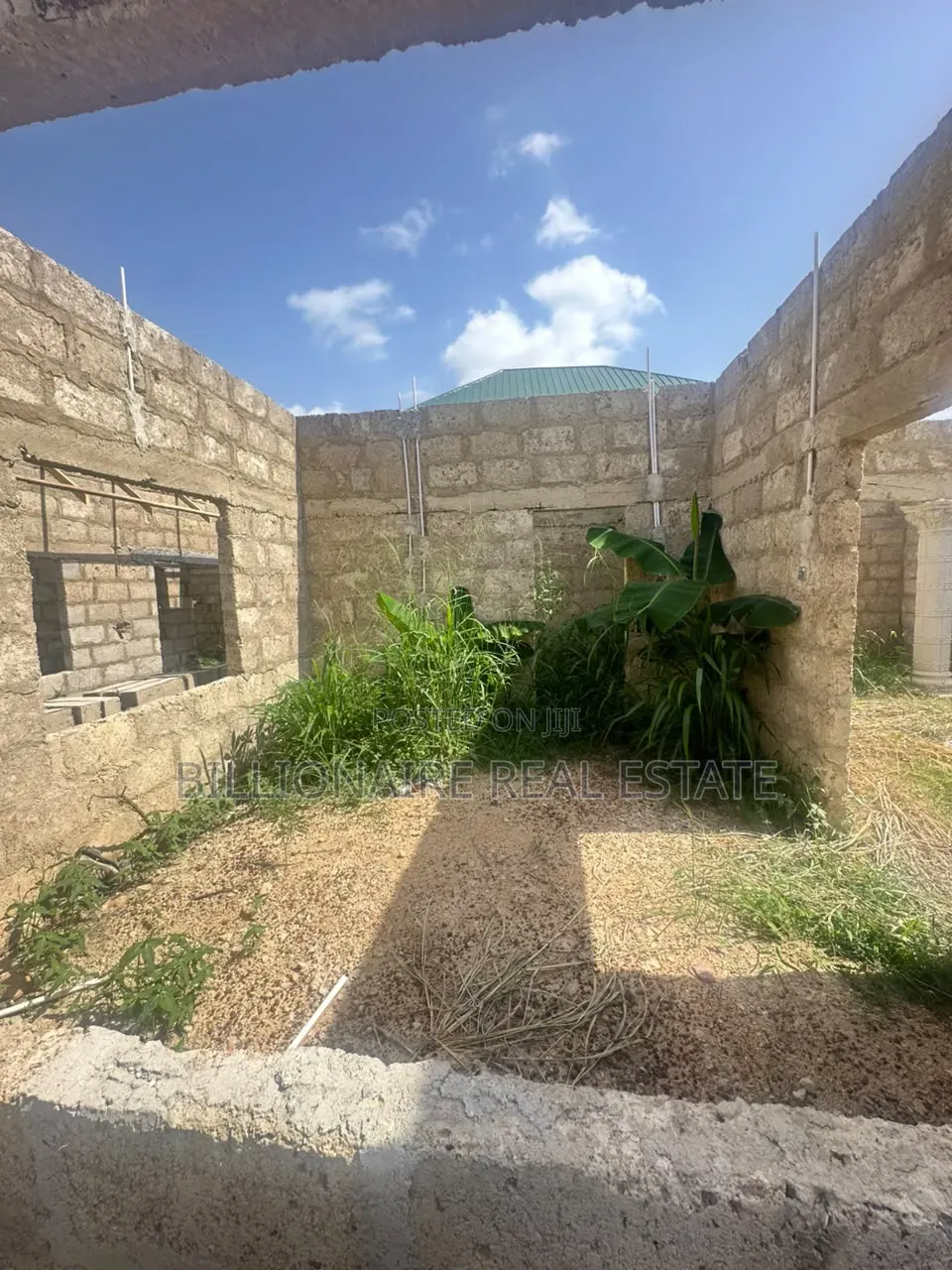 4bdrm House in Atonsu Aputuogya, Kumasi Metropolitan for sale