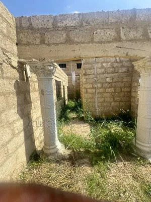 4bdrm House in Atonsu Aputuogya, Kumasi Metropolitan for sale