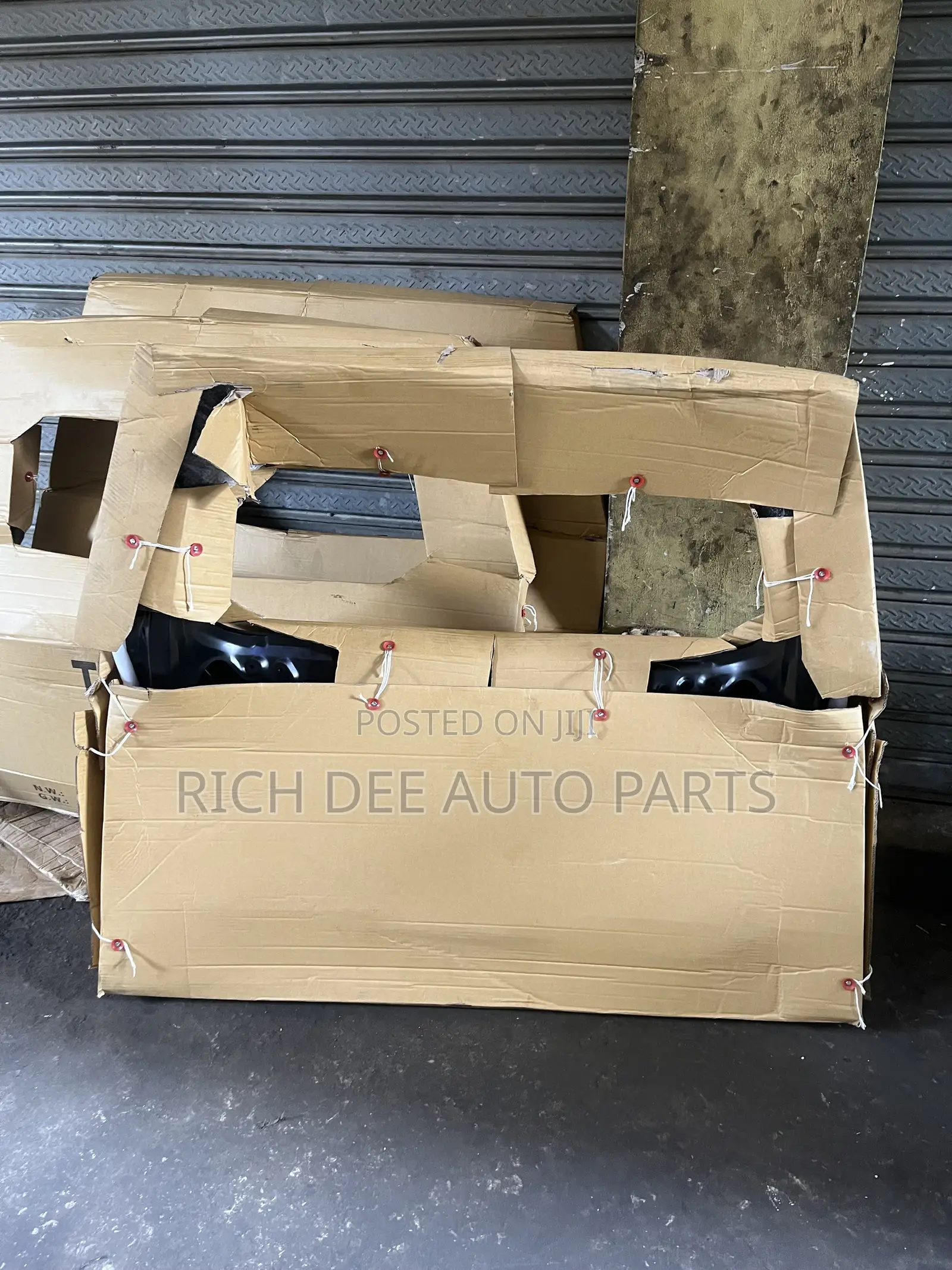 Brand New Toyota RAV4 2016, 2017, 2018 Boot
