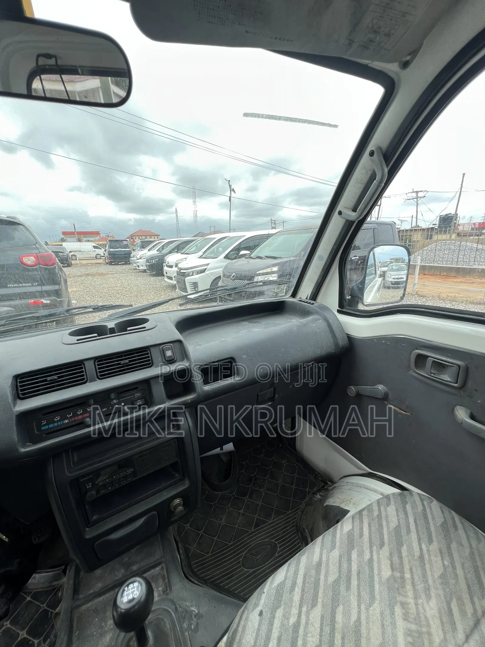 Daihatsu Hijet 2006 White