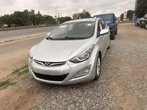 Hyundai Elantra SE 4dr Sedan (1.8L 4cyl 6A) 2014 Silver