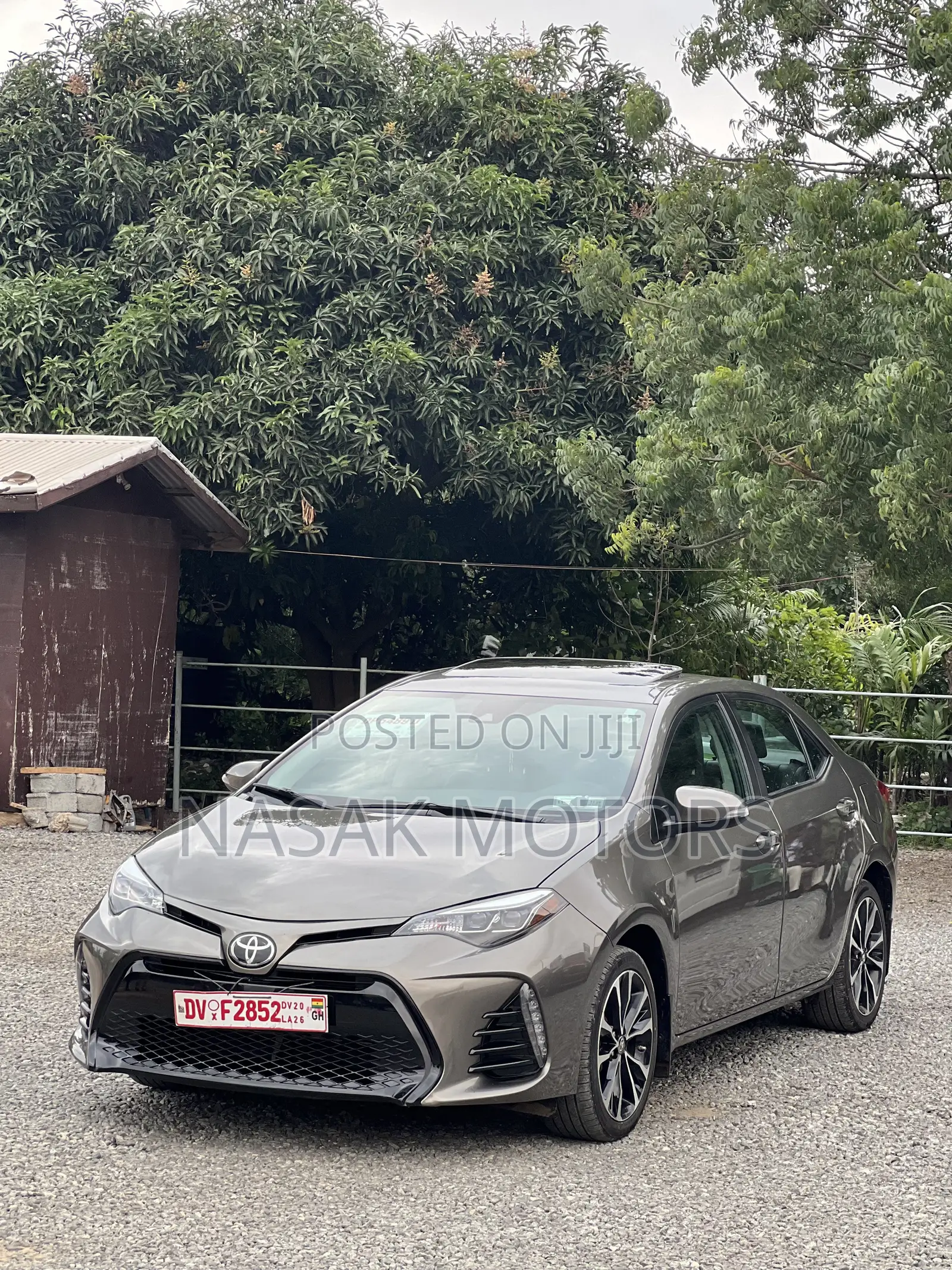 Toyota Corolla XSE (1.8L 4cyl 2A) 2018