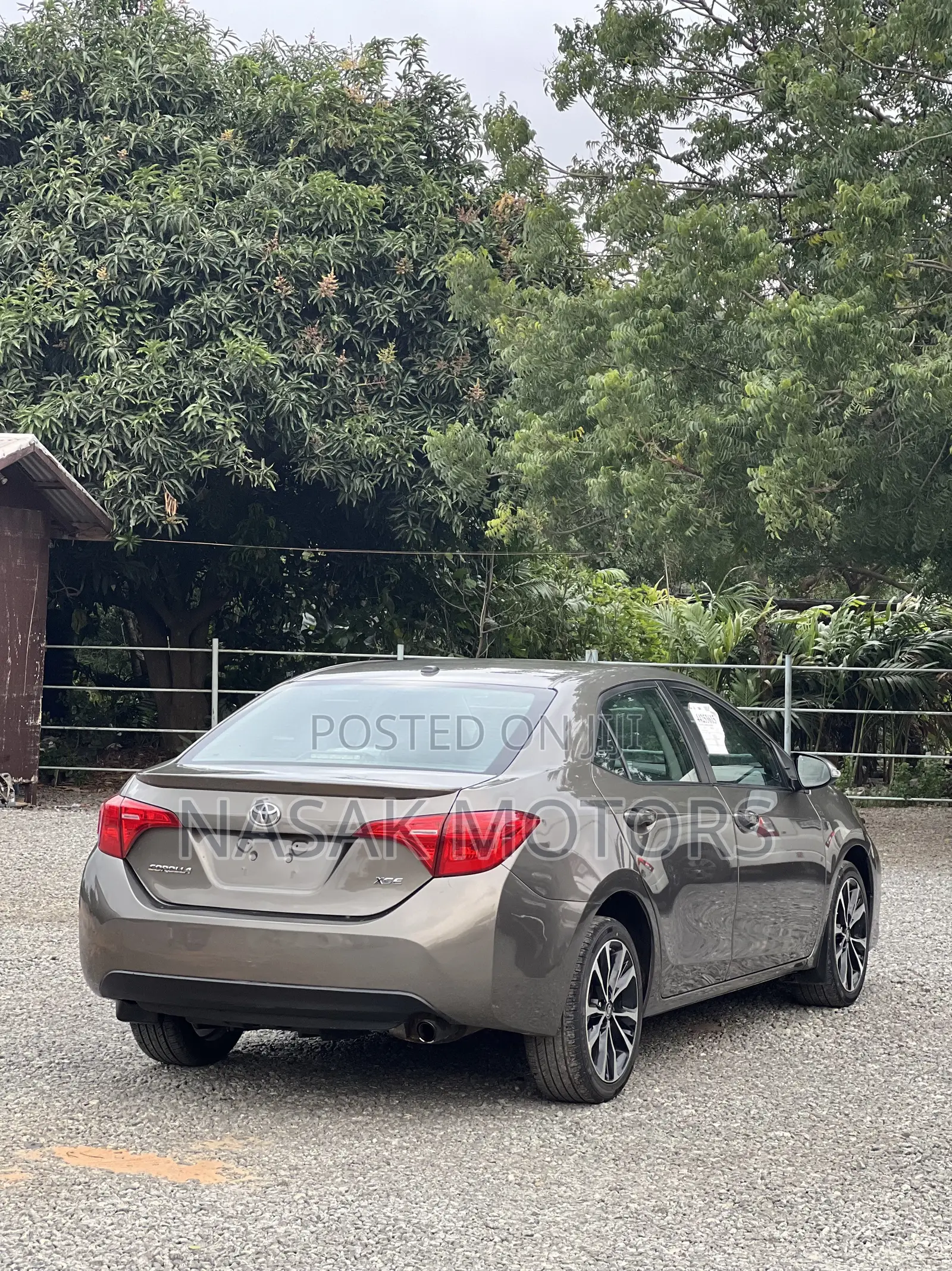 Toyota Corolla XSE (1.8L 4cyl 2A) 2018