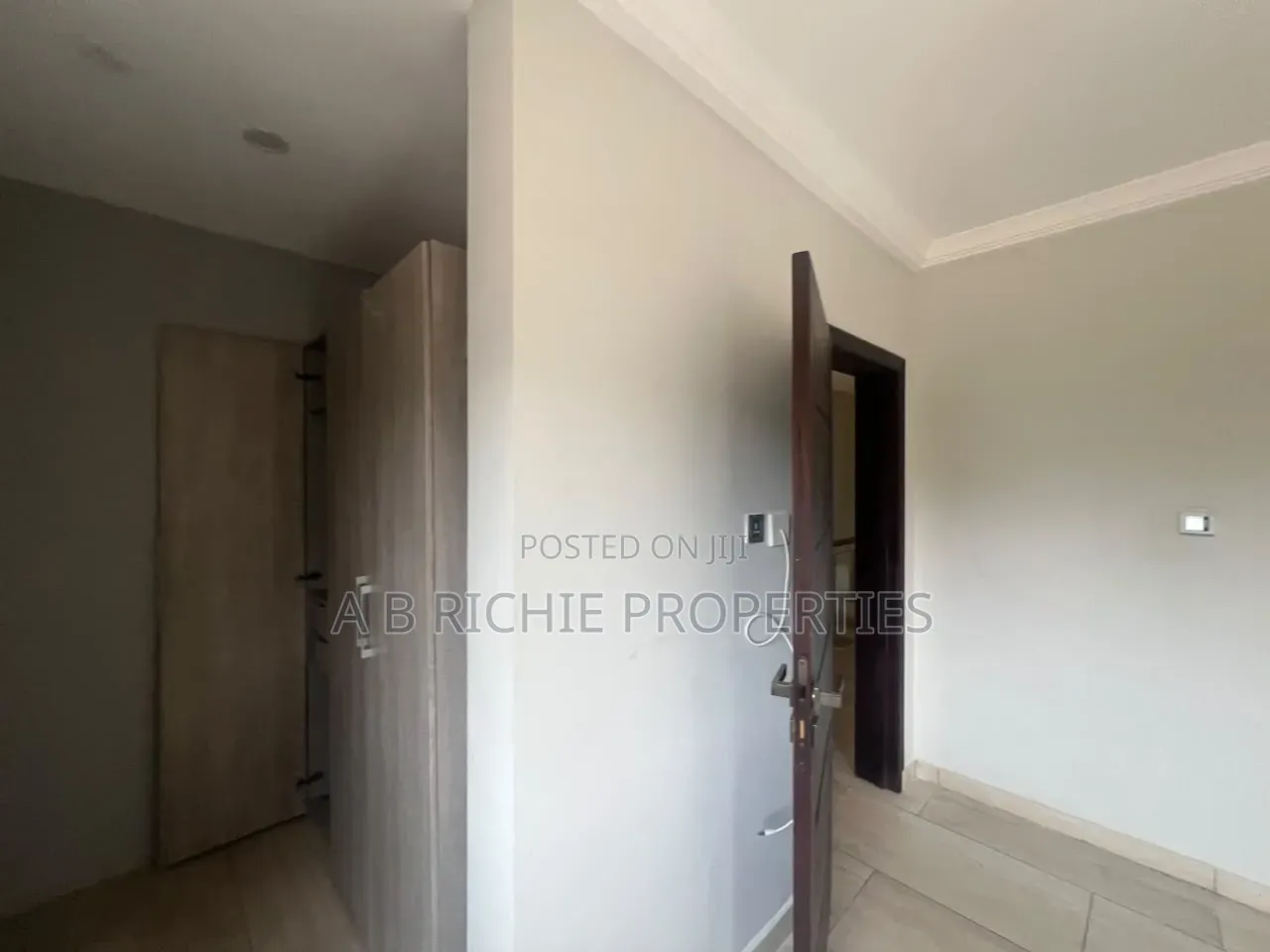 2bdrm Townhouse / Terrace in Ab Richie Properties, Tseaddo for rent
