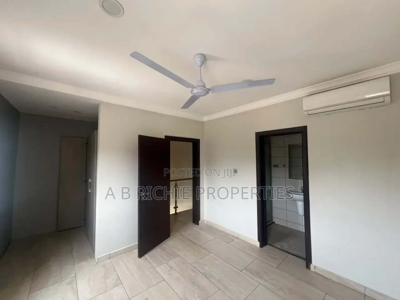 2bdrm Townhouse / Terrace in Ab Richie Properties, Tseaddo for rent