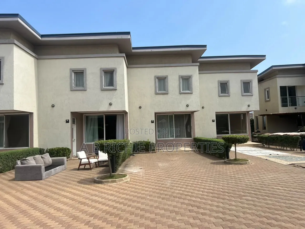 2bdrm Townhouse / Terrace in Ab Richie Properties, Tseaddo for rent