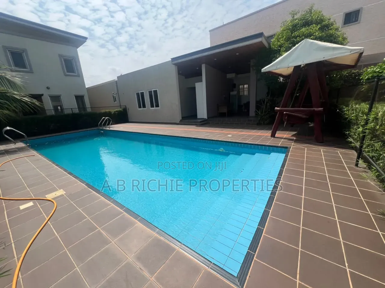2bdrm Townhouse / Terrace in Ab Richie Properties, Tseaddo for rent