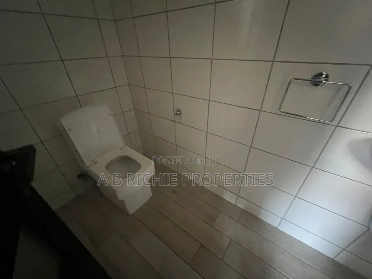 2bdrm Townhouse / Terrace in Ab Richie Properties, Tseaddo for rent
