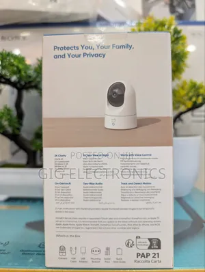 Eufy Indoor Cam E220, Wi‐Fi Plug‐in Home Security Cam