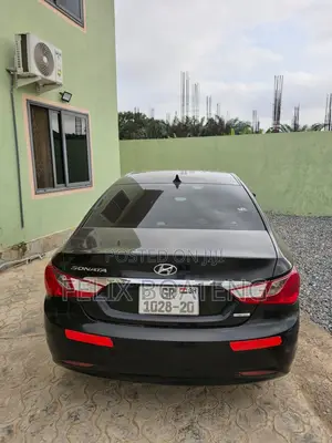 Hyundai Sonata Limited 2.0T Sedan (2.0L 4cyl 6A) 2013 Black