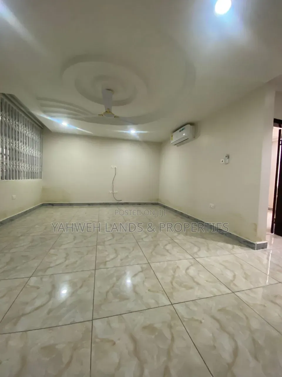 2bdrm Apartment in Coastal, Coca Cola for rent