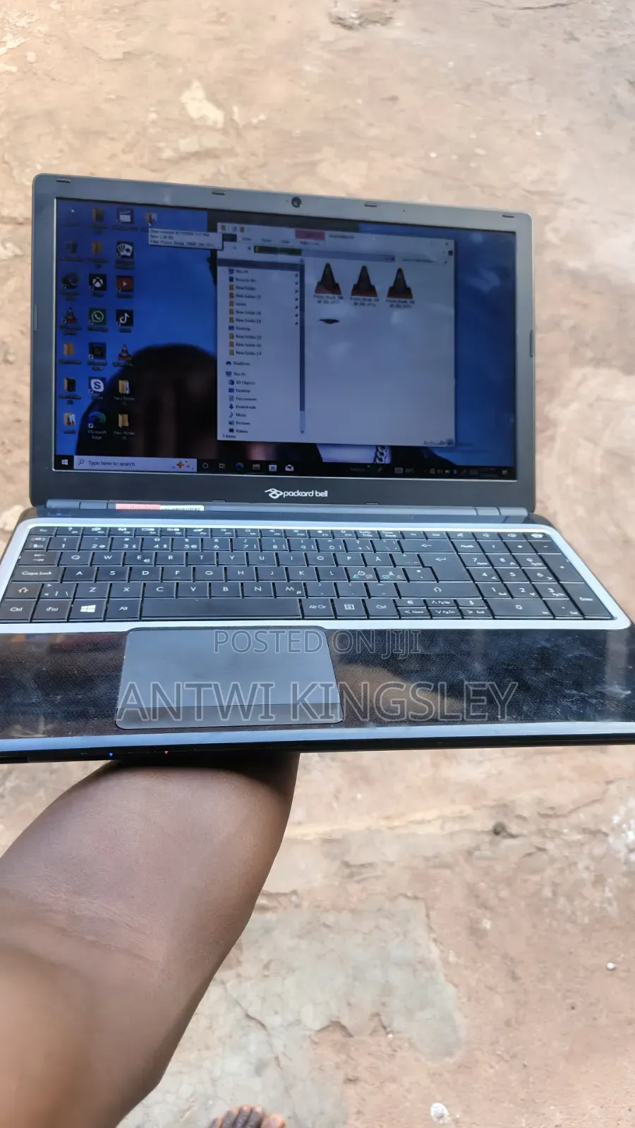 Laptop Packard Bell 4GB AMD HDD 350GB