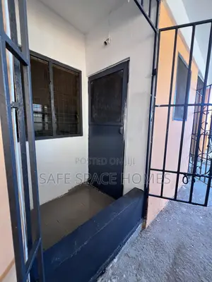 3bdrm Apartment in Burma Camp for rent