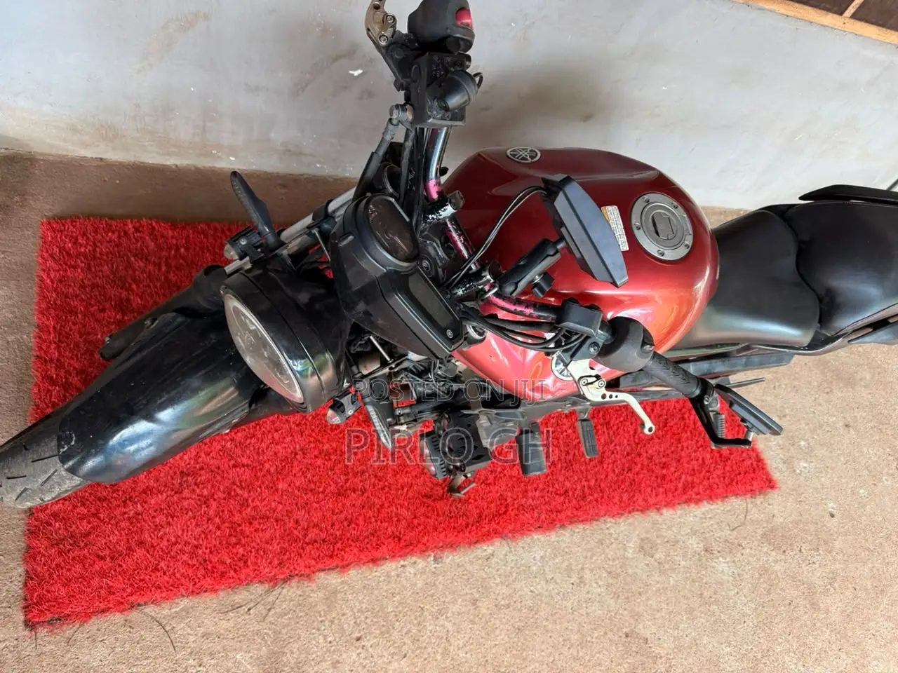 Yamaha FZ6 2011 Red