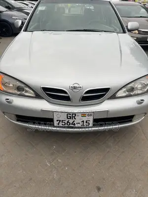 Nissan Primera 2009 Gray