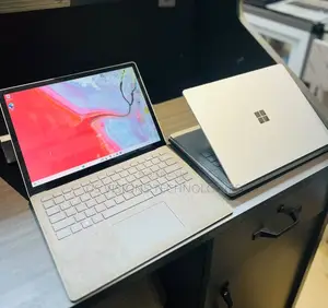 Laptop Microsoft Surface 8GB Intel Core i5 SSD 256GB