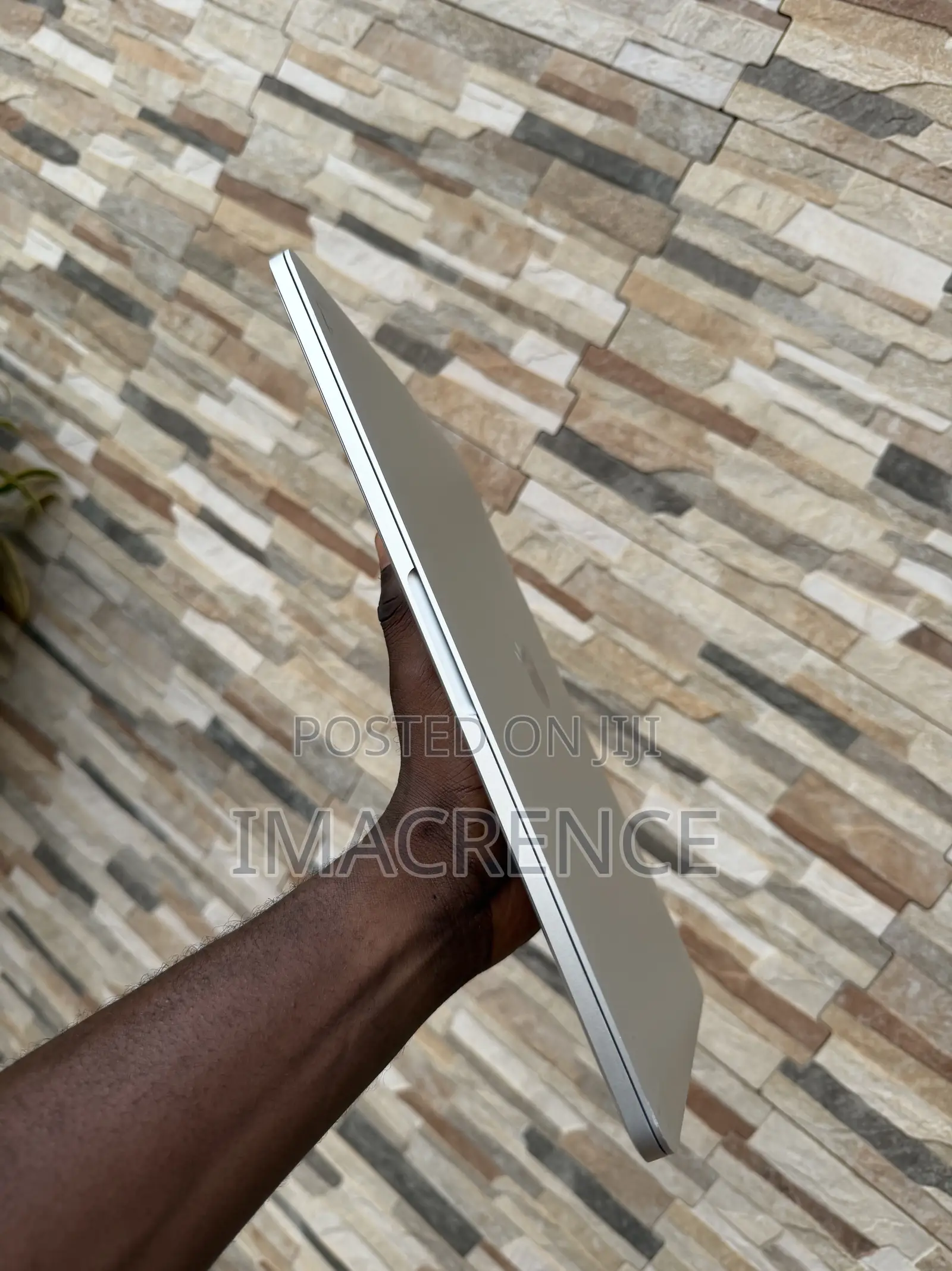Laptop Apple MacBook Pro 2020 16GB Intel Core i5 SSD 512GB