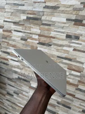 Laptop Apple MacBook Pro 2020 16GB Intel Core i5 SSD 512GB