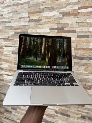 Laptop Apple MacBook Pro 2020 16GB Intel Core i5 SSD 512GB