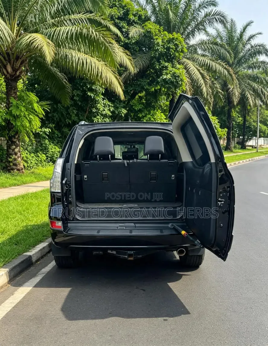 Lexus GX 2016 Black