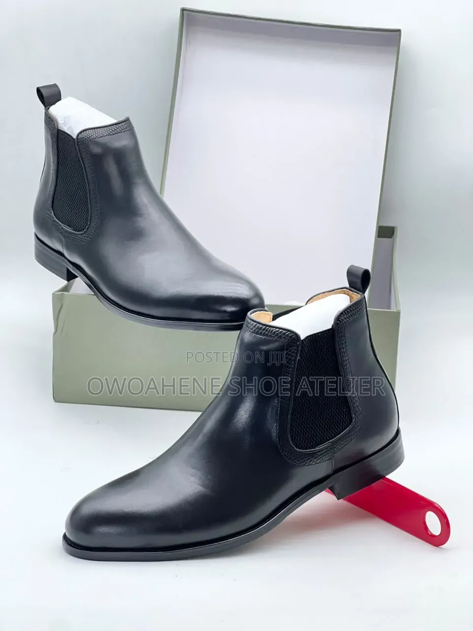 Men's Black Leather Chelsea Boots