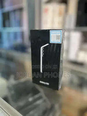 New Samsung Galaxy S25 256 GB Silver