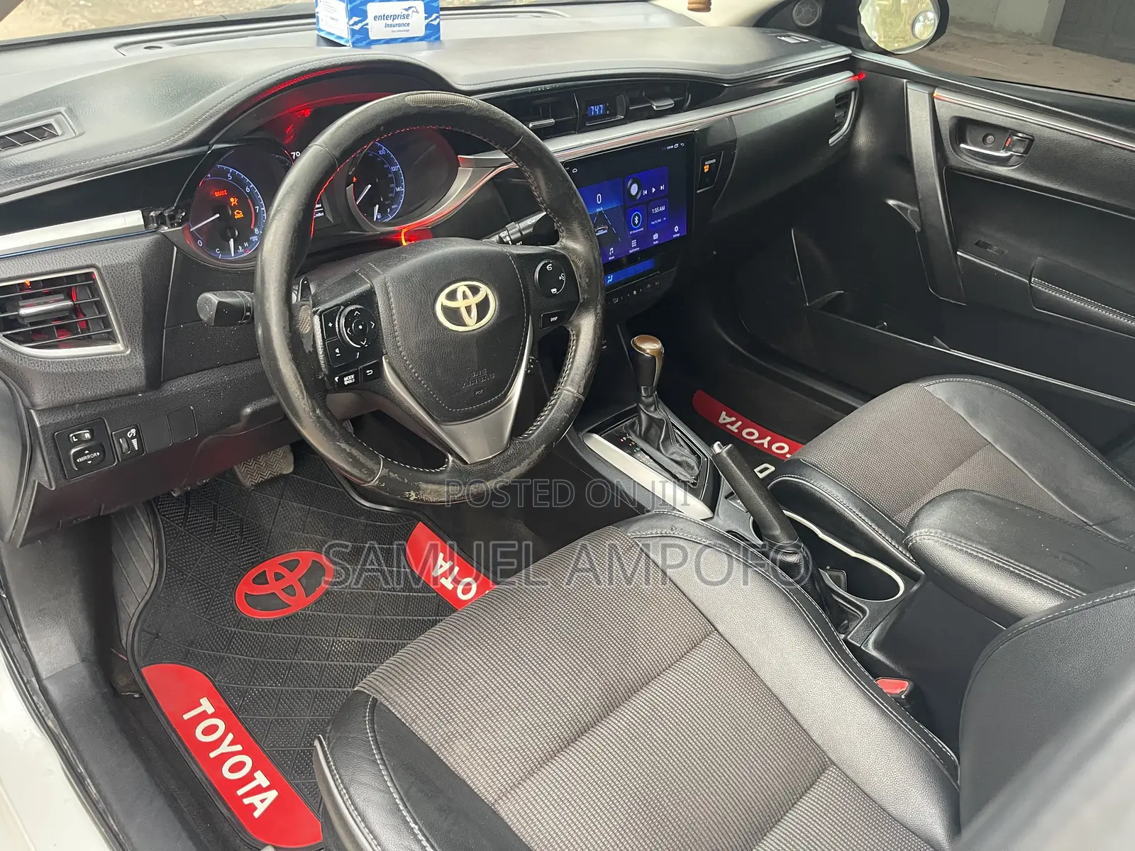 Toyota Corolla S 4dr Sedan (1.8L 4cyl CVT) 2015 White