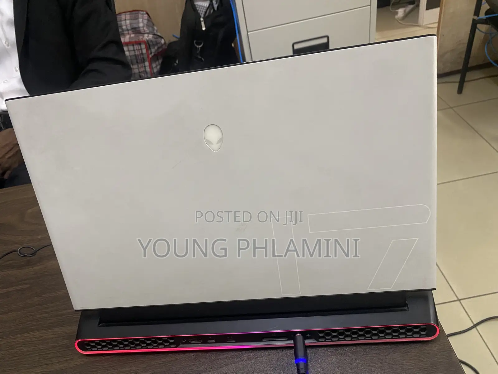 Laptop Alienware M17 R3 16GB Intel Core i7 SSD 1T