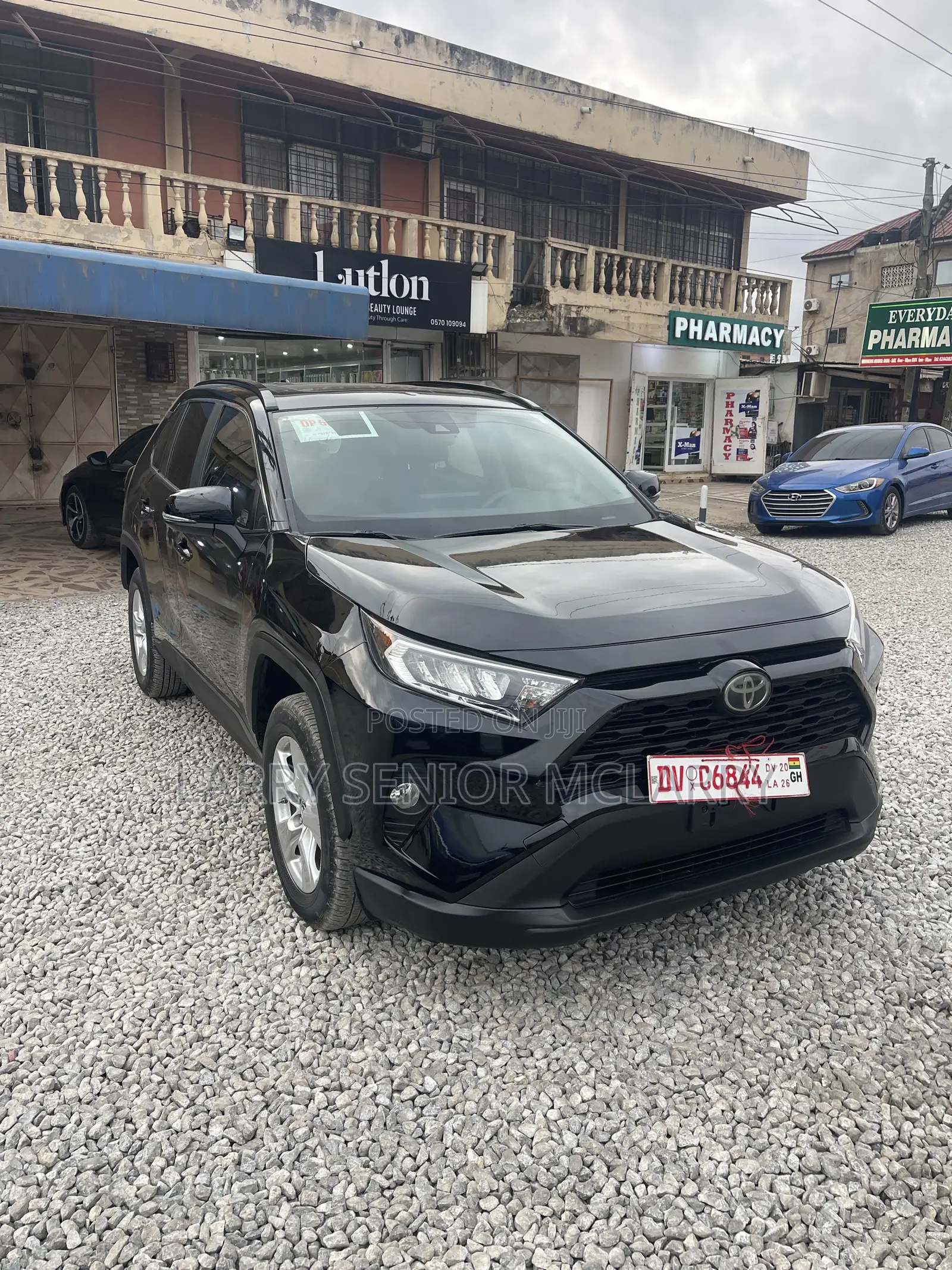 Toyota RAV4 XLE Premium AWD 2019 Black