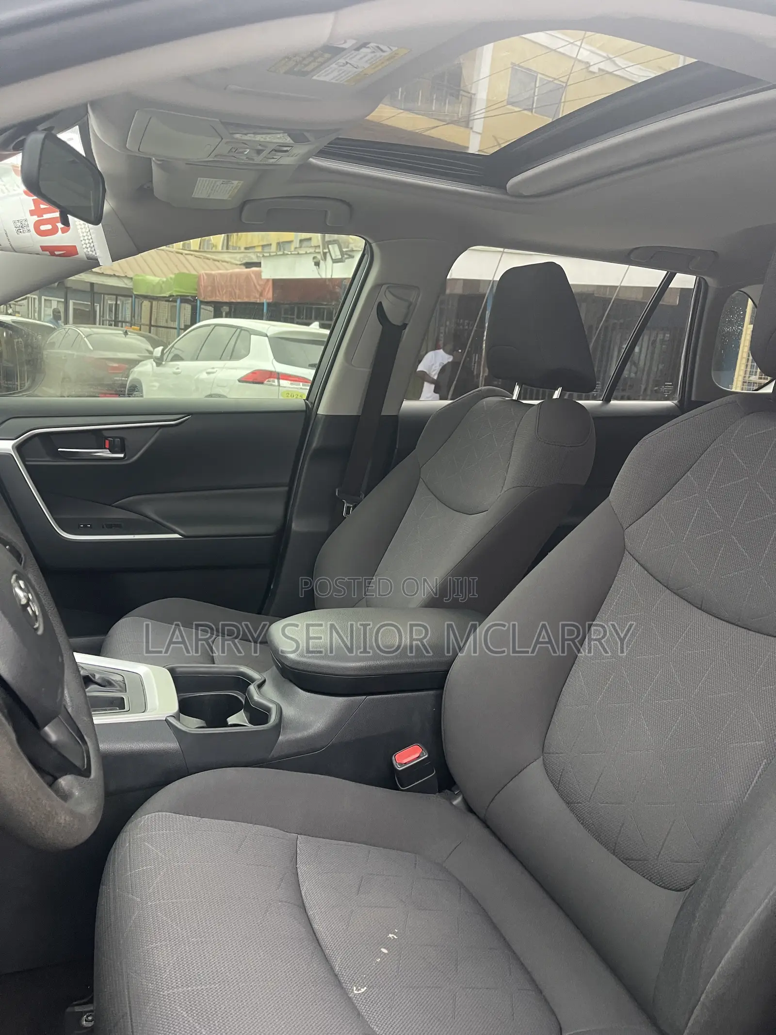 Toyota RAV4 XLE Premium AWD 2019 Black