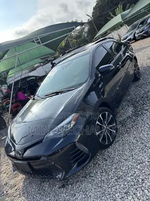 Toyota Corolla XSE (1.8L 4cyl 2A) 2018 Black