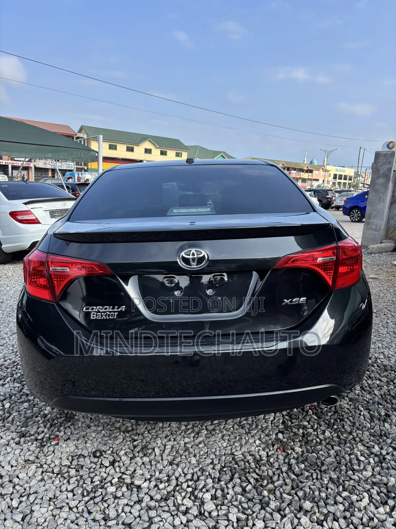 Toyota Corolla XSE (1.8L 4cyl 2A) 2018 Black