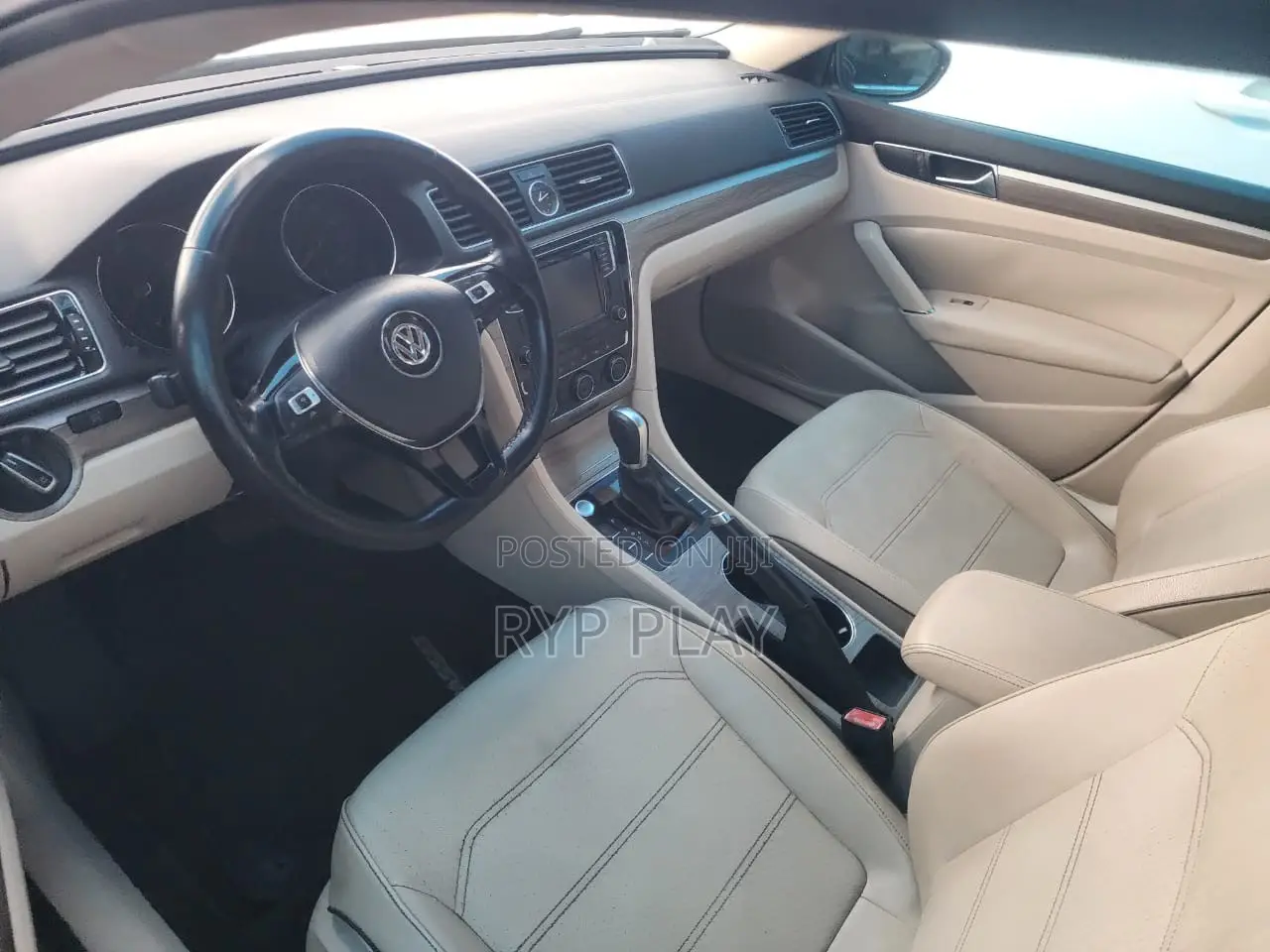 Volkswagen Passat 1.8T SE 4dr Sedan (1.8L 4cyl) 2017 White