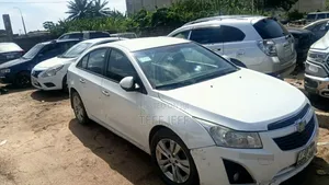 Chevrolet Cruze LS 4dr Sedan (1.8L 4cyl 6A) 2014 Silver