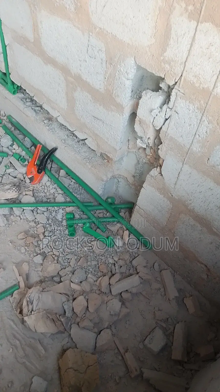 Plumber - Pipe Installation, Toilet, Leak Repair Building Work