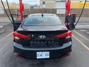 Hyundai Elantra SE 2019 Black