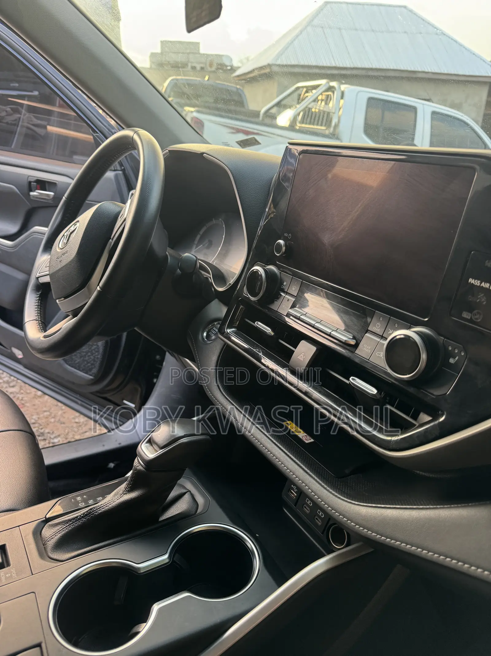 Toyota Highlander Platinum AWD 2023 Black
