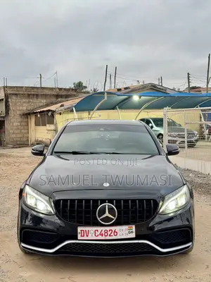 Mercedes-Benz C300 Sport 4Matic Sedan AWD (2.0L 4cyll 7A) 2016 Black