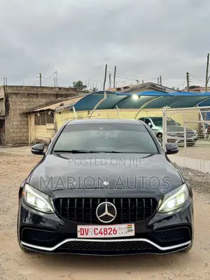 Mercedes-Benz C300 Sport 4Matic Sedan AWD (2.0L 4cyll 7A) 2016 Black