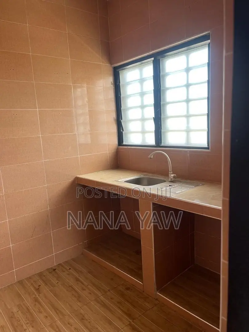 1bdrm Apartment in Effah’S Residence, Abokobi for rent