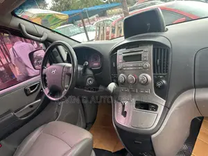 Hyundai Starex 2014 Grey