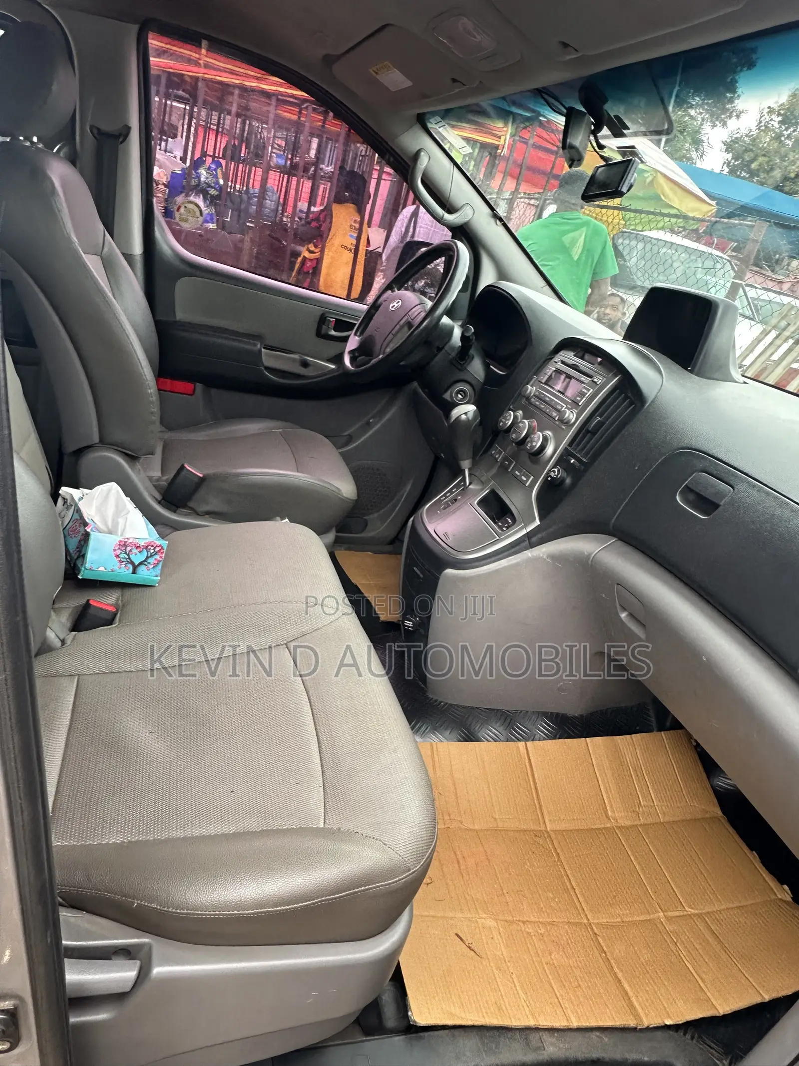 Hyundai Starex 2014 Grey