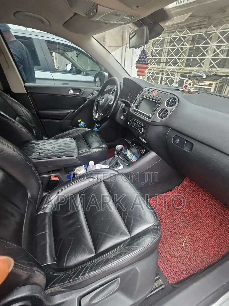 Volkswagen Tiguan SE 4Motion 2011 Silver