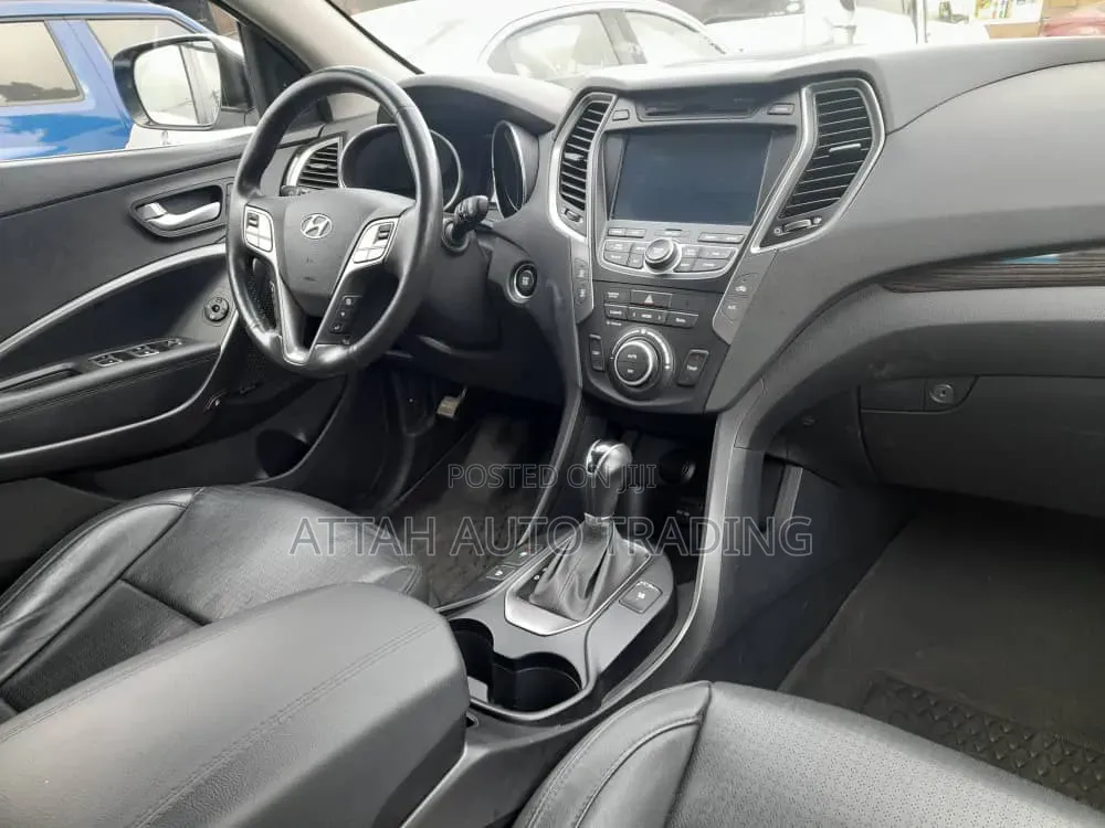 Hyundai Santa Fe 2015 White